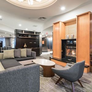 Courtyard By Marriott Toronto Vaughan